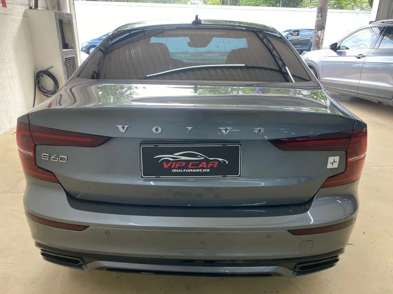 Volvo S60 Recharge Plug-in Hybrid - Imagem 5