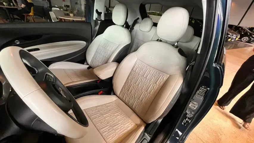 Fiat 500e - Imagem 11