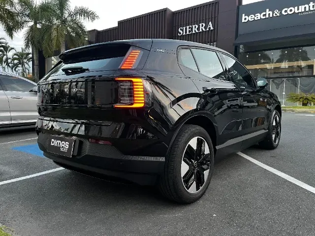 Volvo EX30 - Imagem 5