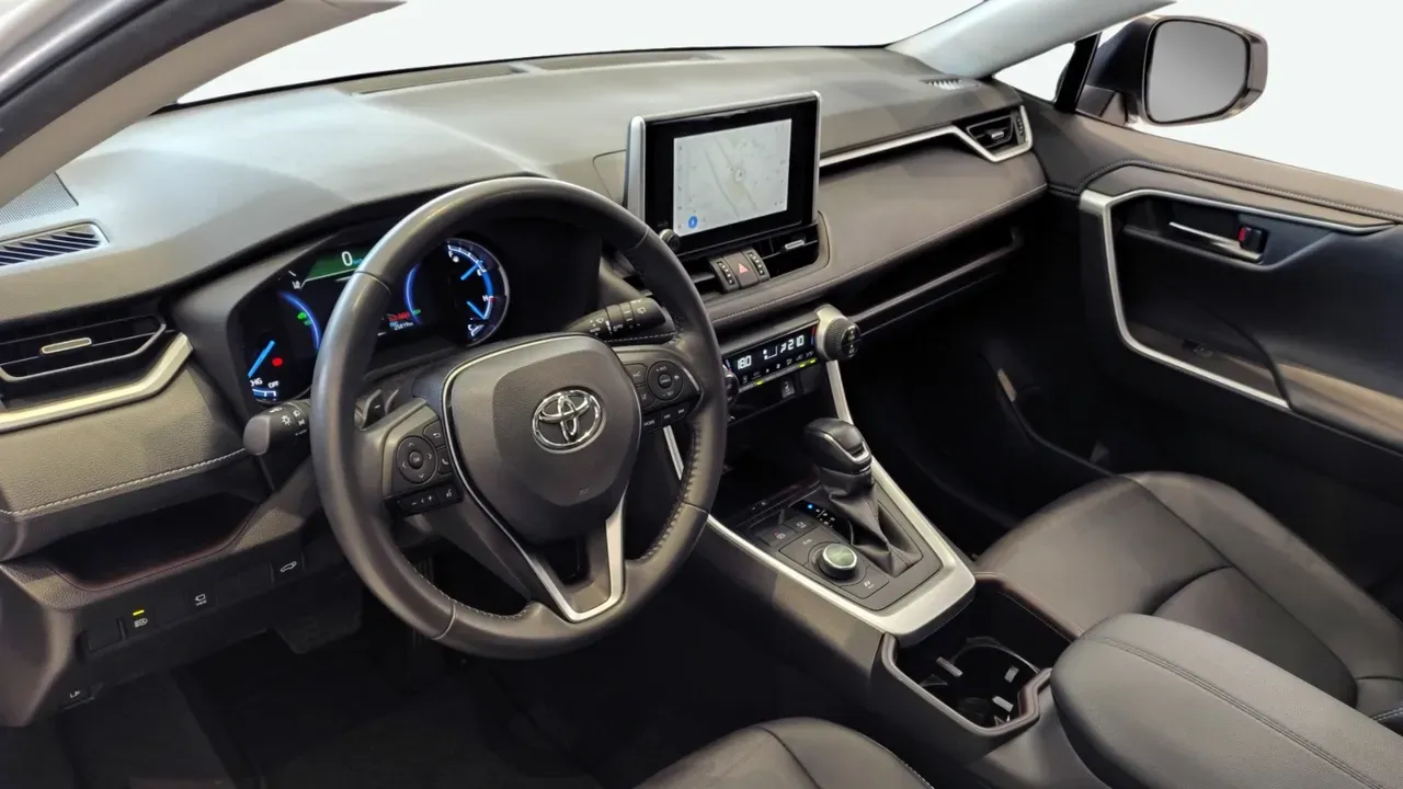 Toyota Rav4 EV - Imagem 10