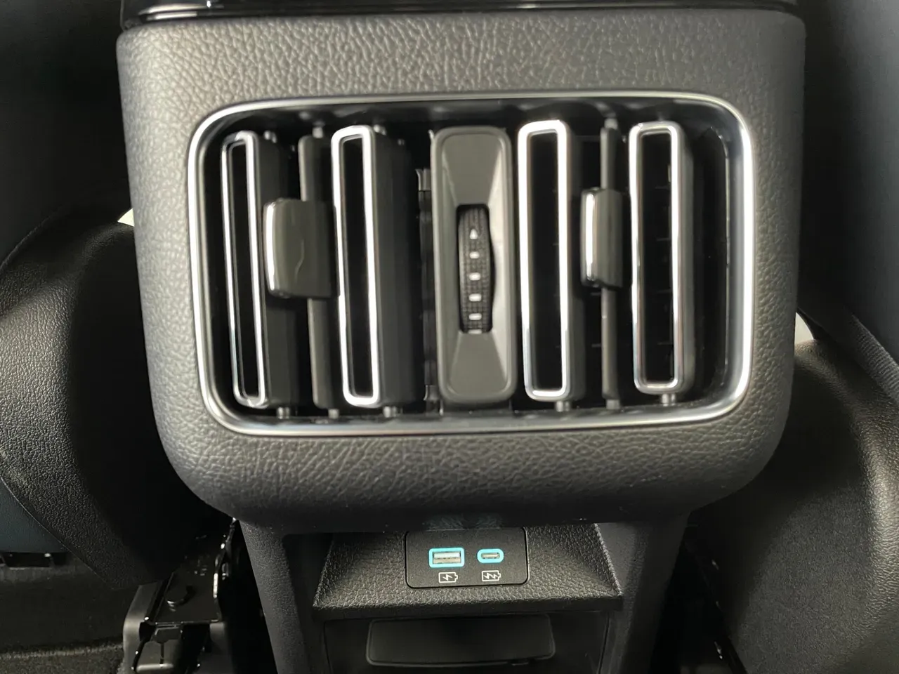 BYD Song Plus Dm-i Plug-in Hybrid - Imagem 18