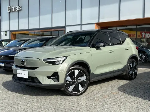 Volvo XC40 Recharge - Imagem 2