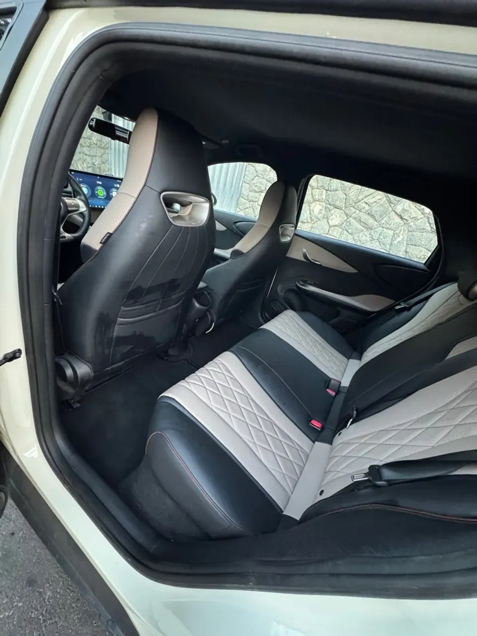 BYD Dolphin - Imagem 9