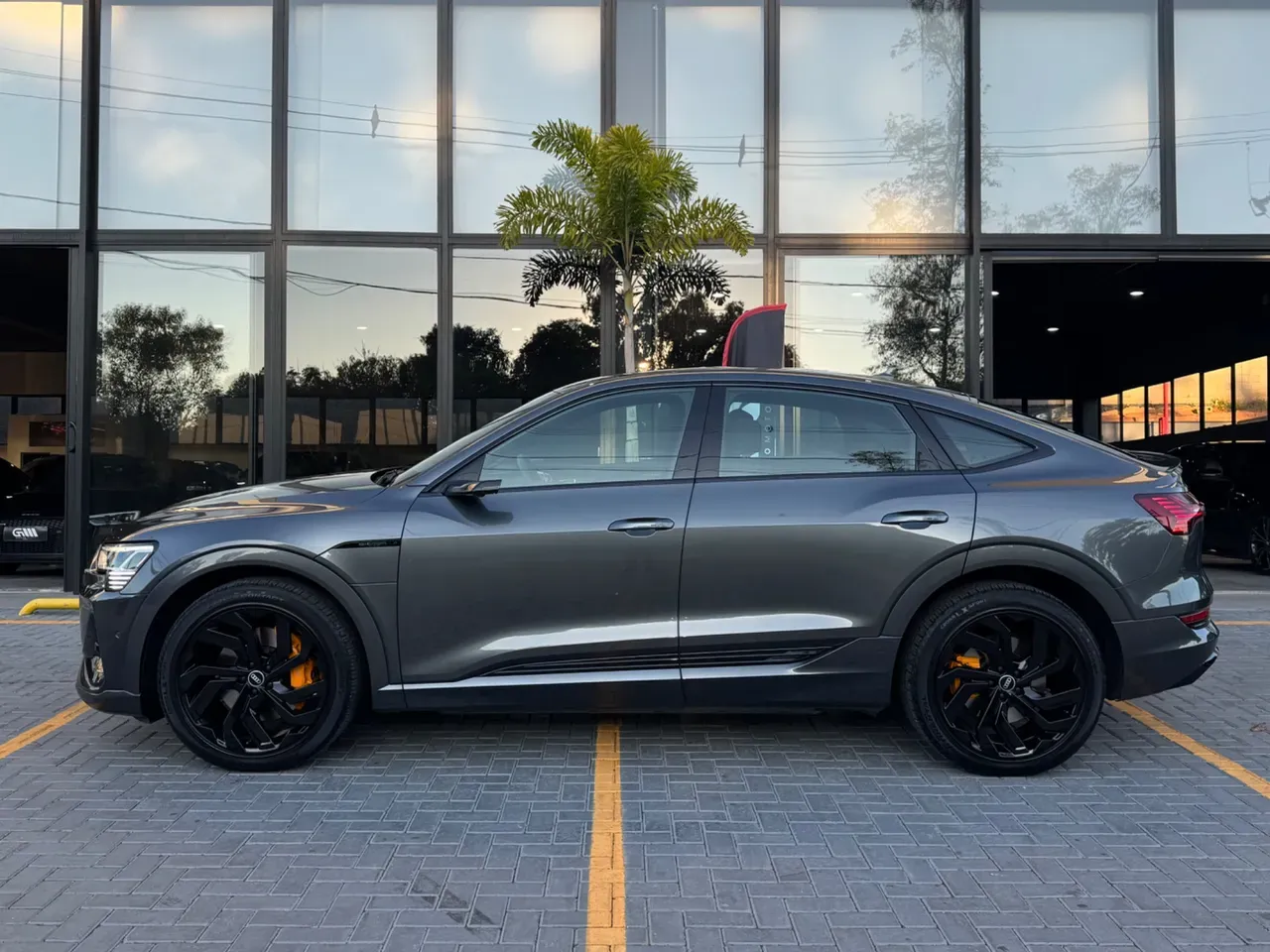 Audi E-tron Sportback - Imagem 5