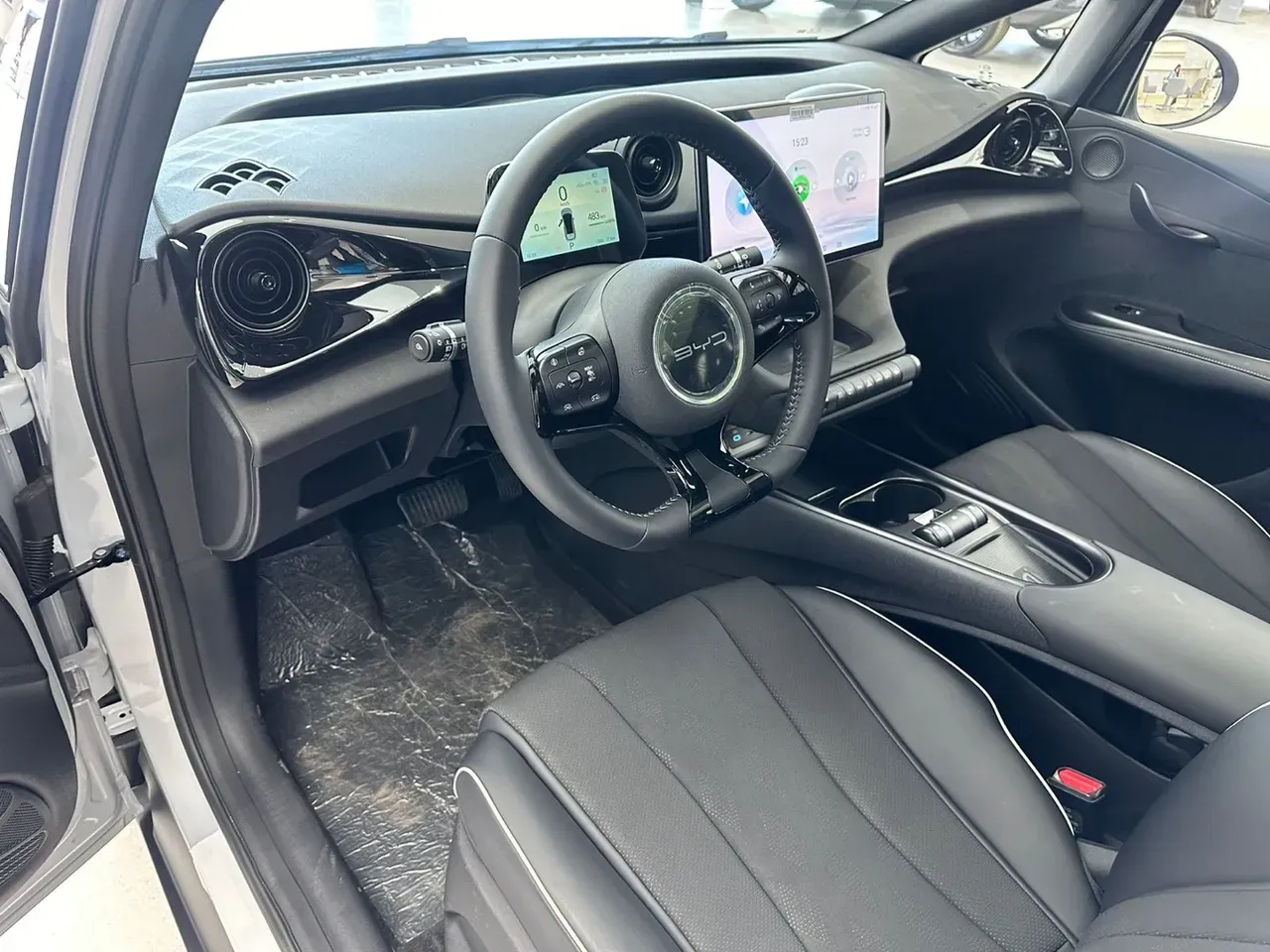 BYD Dolphin - Imagem 12