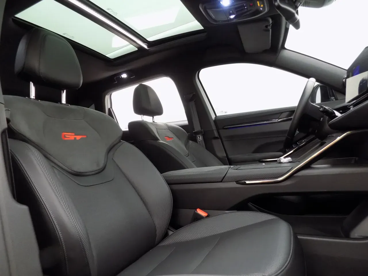 GWM Haval H6 Plug-in Hybrid - Imagem 12