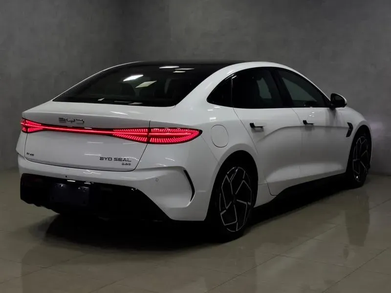 BYD Seal - Imagem 9
