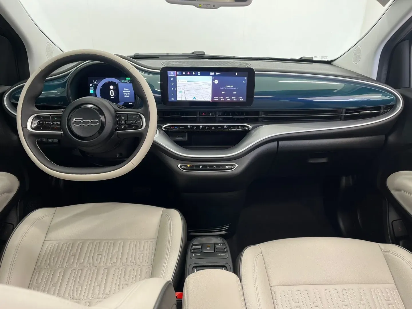 Fiat 500e - Imagem 4