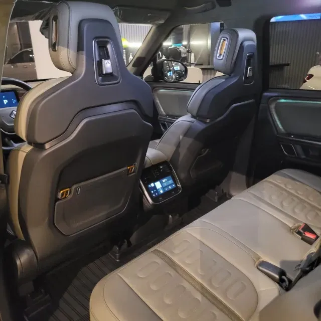 Rivian R1t - Imagem 8