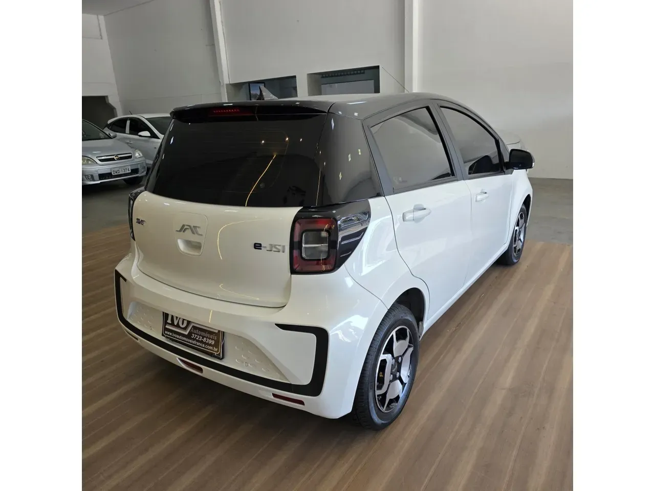 JAC E-JS1 - Imagem 12