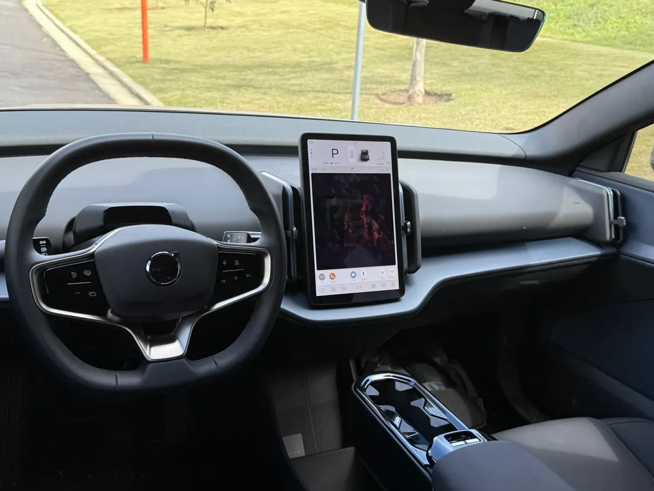 Volvo EX30 - Imagem 2