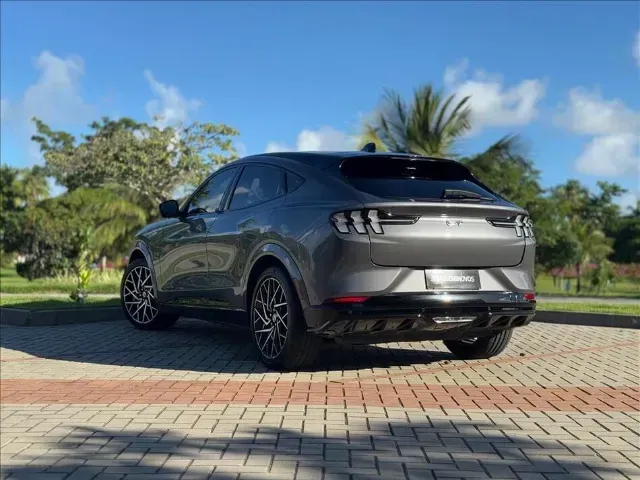 Ford Mustang Mach-e - Imagem 6