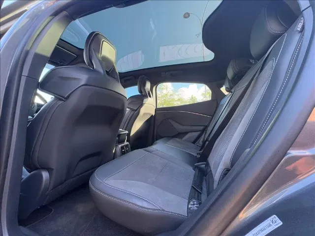 Ford Mustang Mach-e - Imagem 18