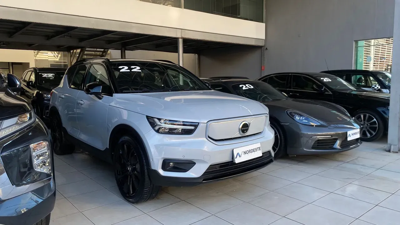 Volvo XC40 Recharge - Imagem 3