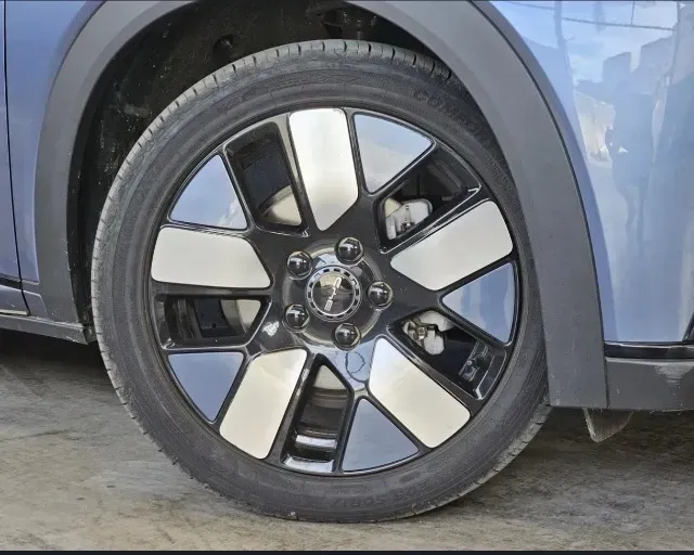 BYD Dolphin - Imagem 18