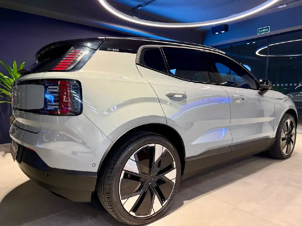 Volvo EX30 - Imagem 3