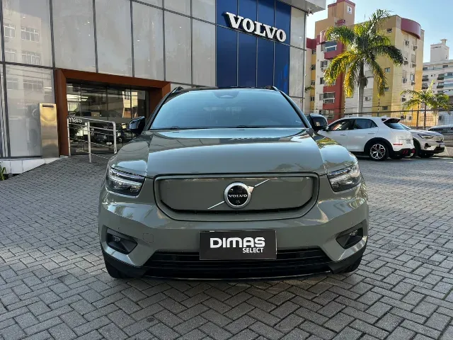 Volvo XC40 Recharge - Imagem 3