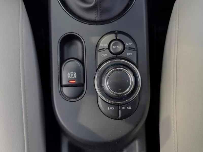 Mini CooperSE - Imagem 16