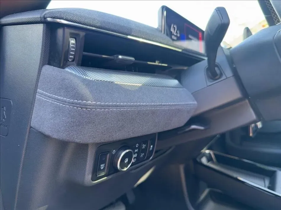 Ford Mustang Mach-e - Imagem 12