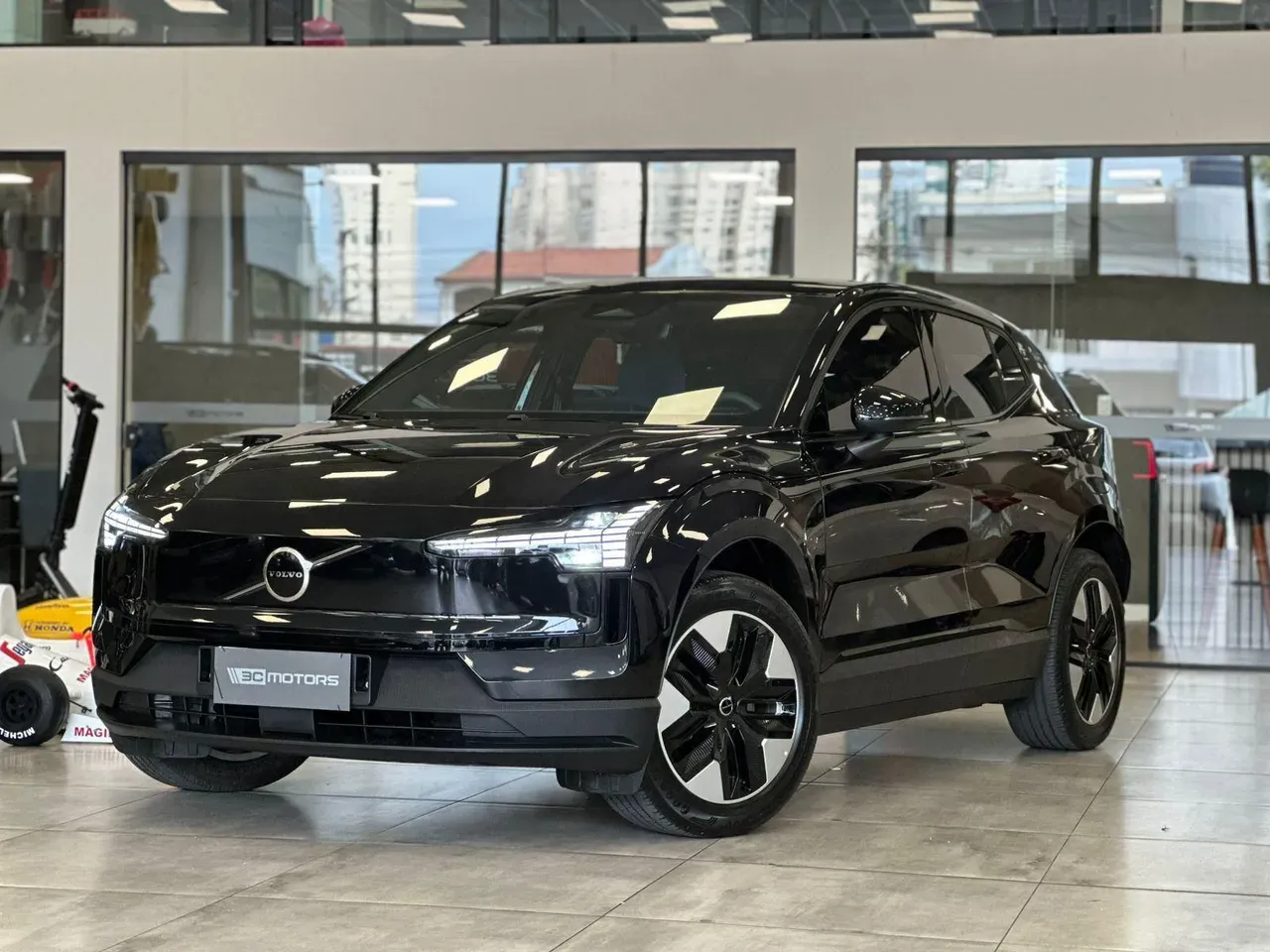 Volvo EX30 - Imagem 3