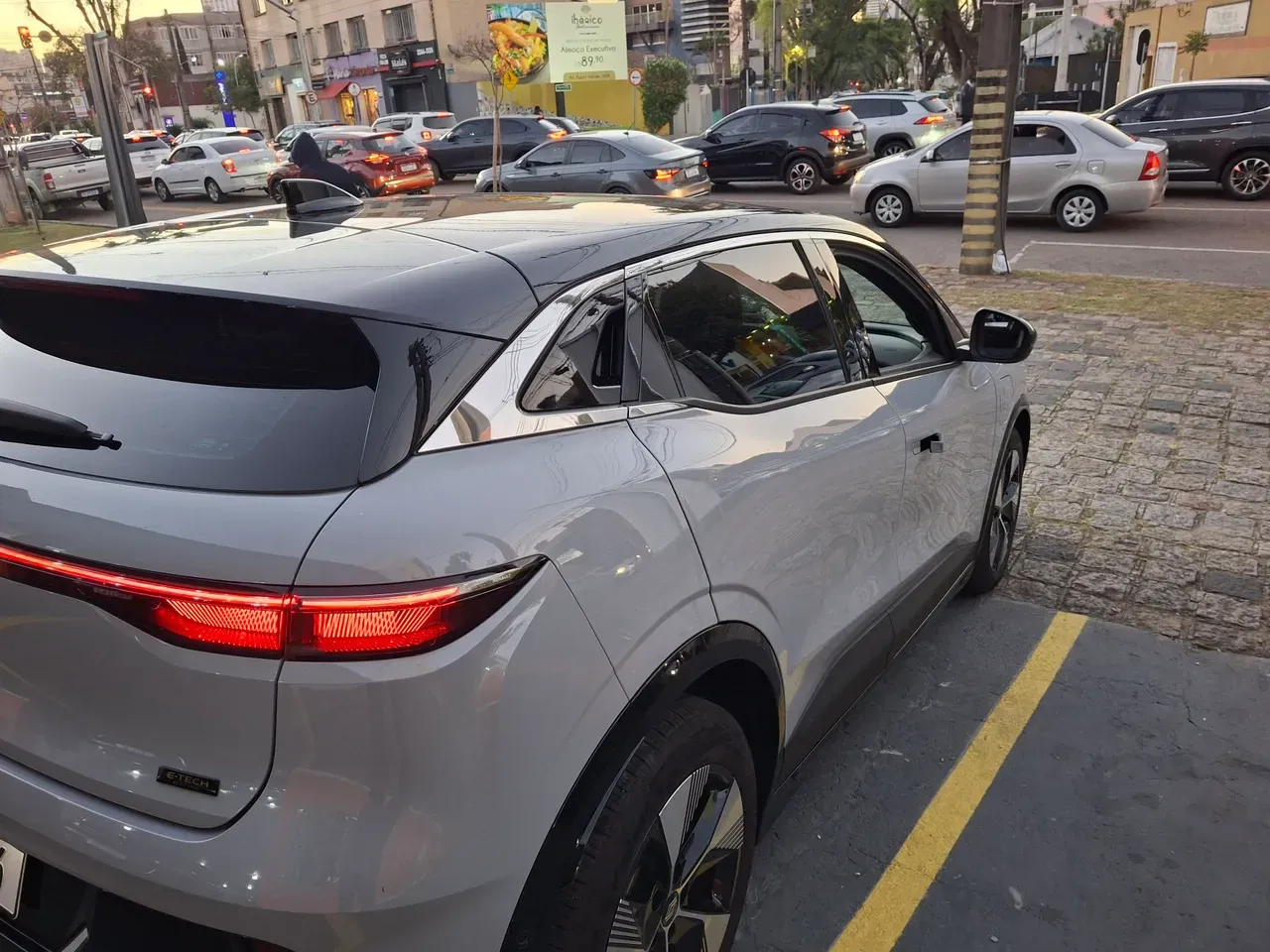 Renault Megane E-tech Electric - Imagem 5