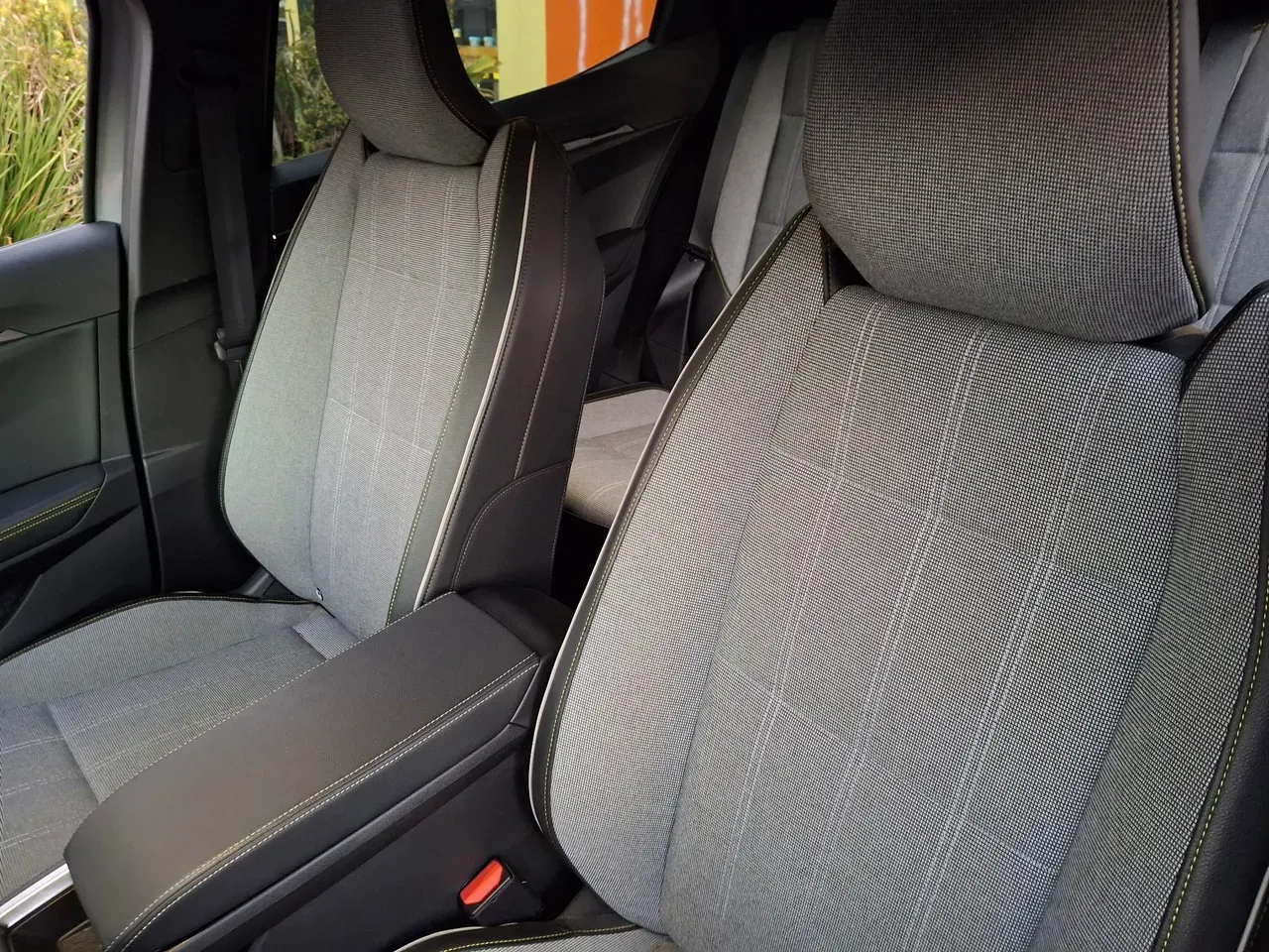 Renault Megane E-tech Electric - Imagem 15