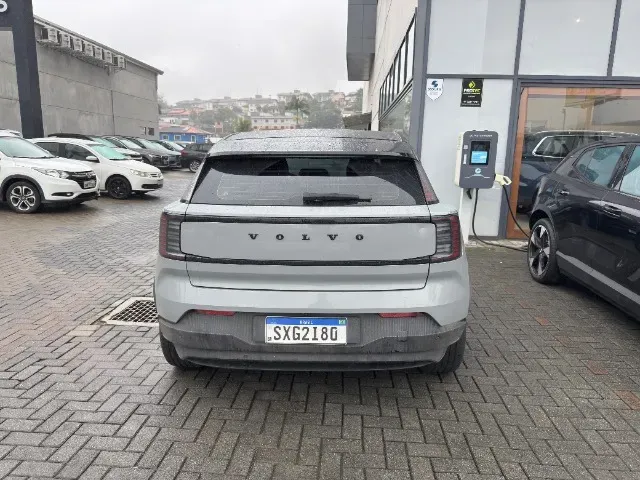 Volvo EX30 - Imagem 5