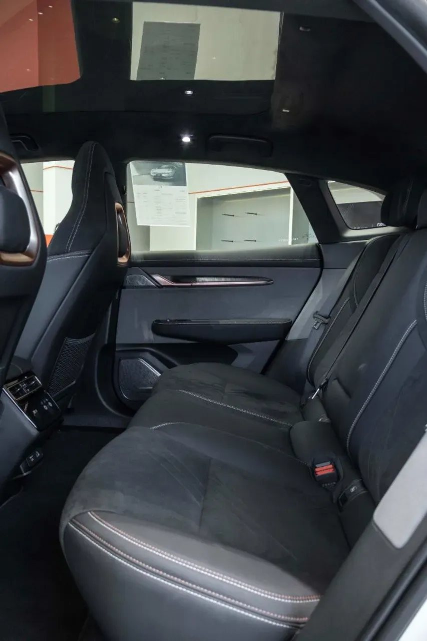 Zeekr 001 - Imagem 5