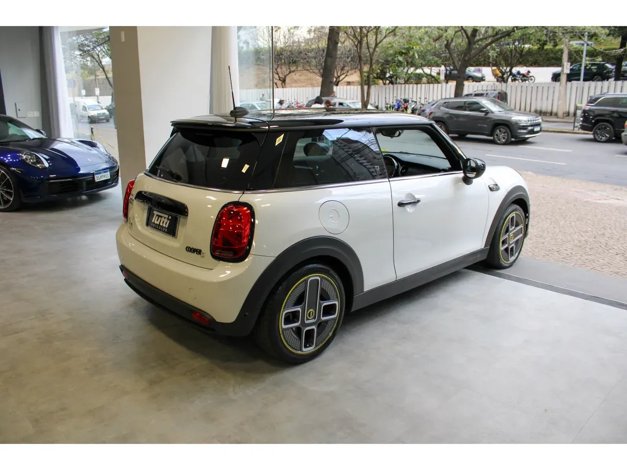 Mini CooperSE - Imagem 6