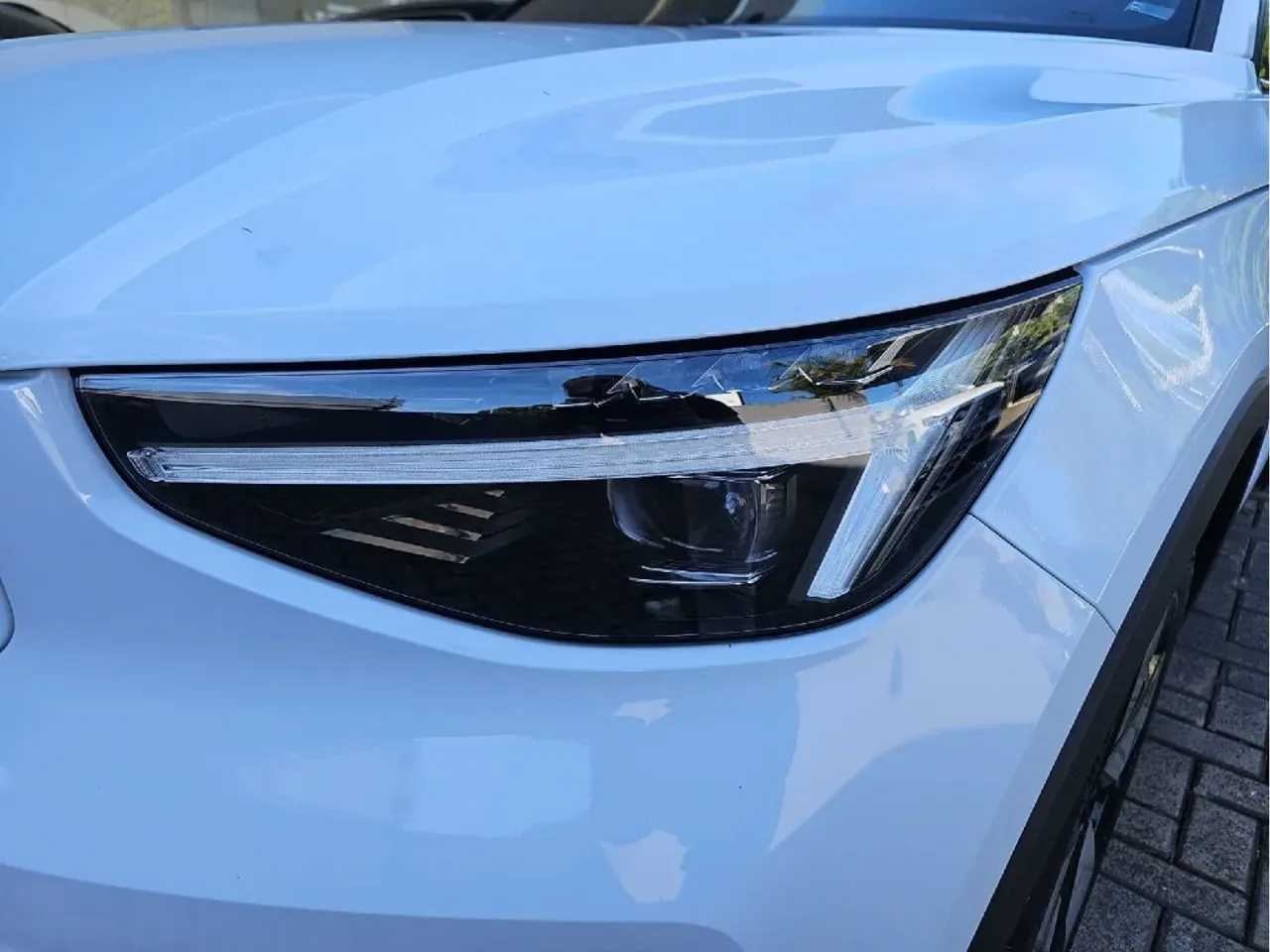 Volvo C40 Recharge - Imagem 14