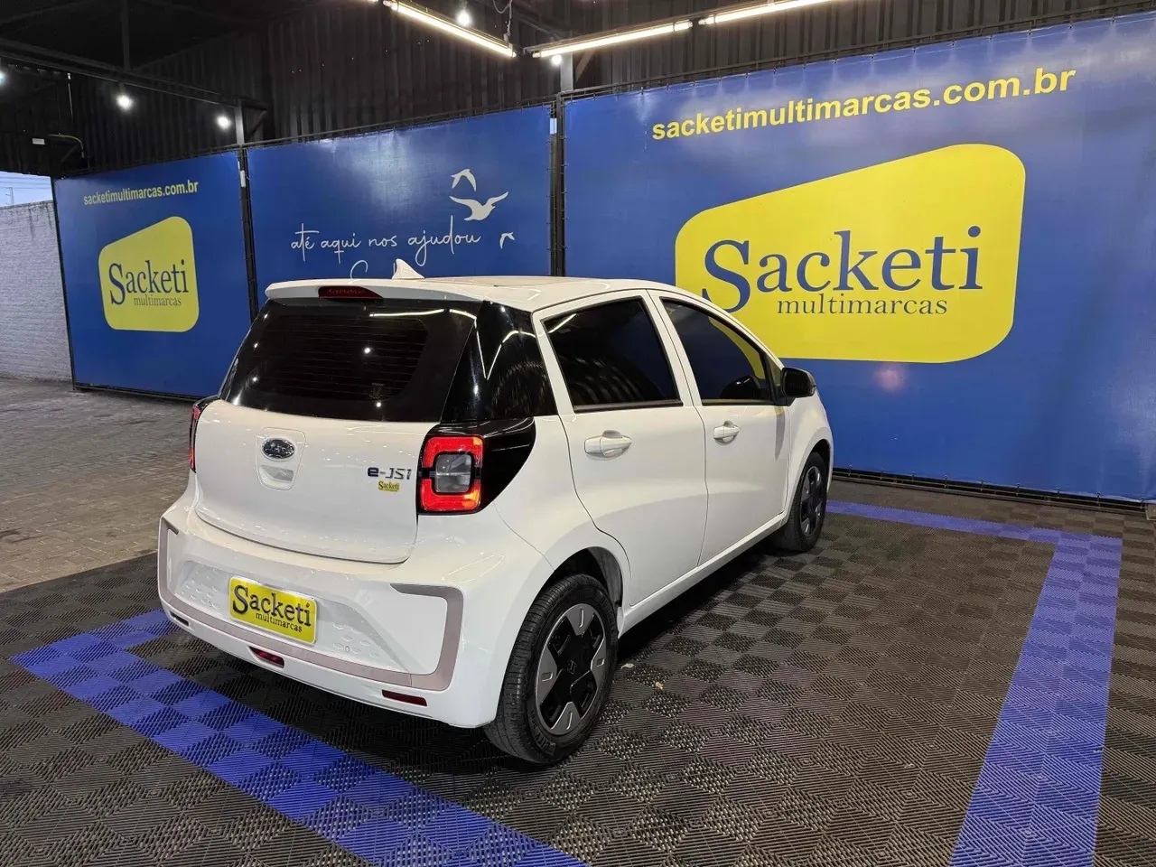 JAC E-JS1 - Imagem 9