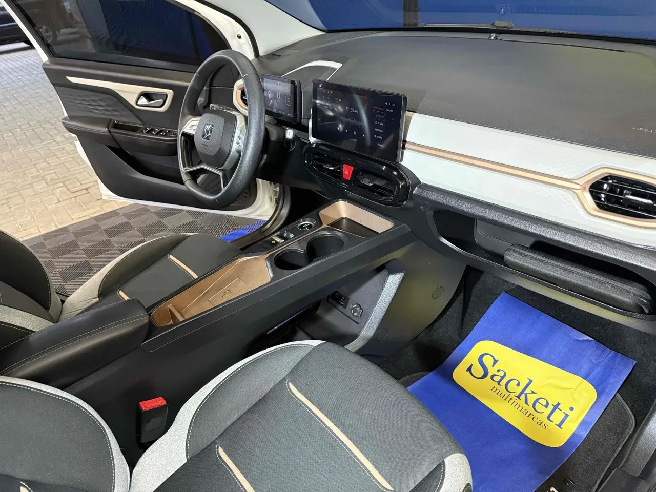 JAC E-JS1 - Imagem 12