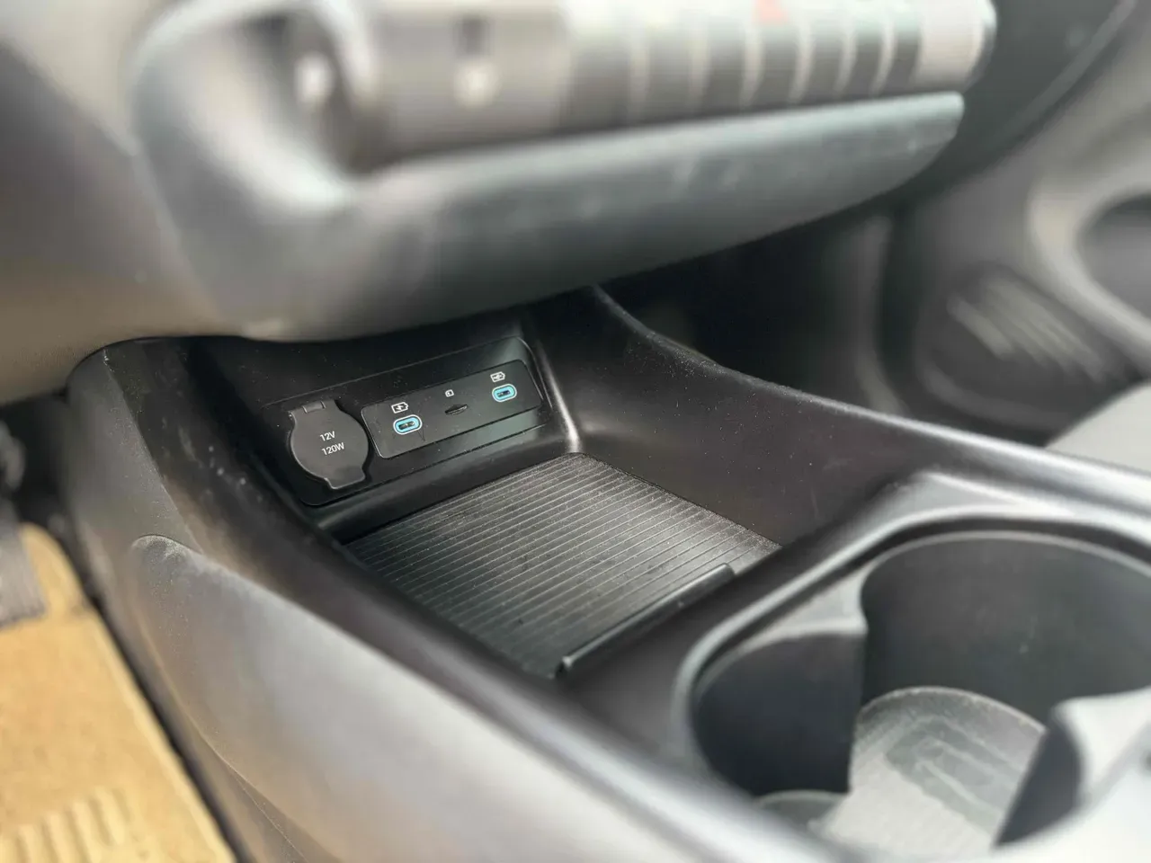 BYD Dolphin - Imagem 9