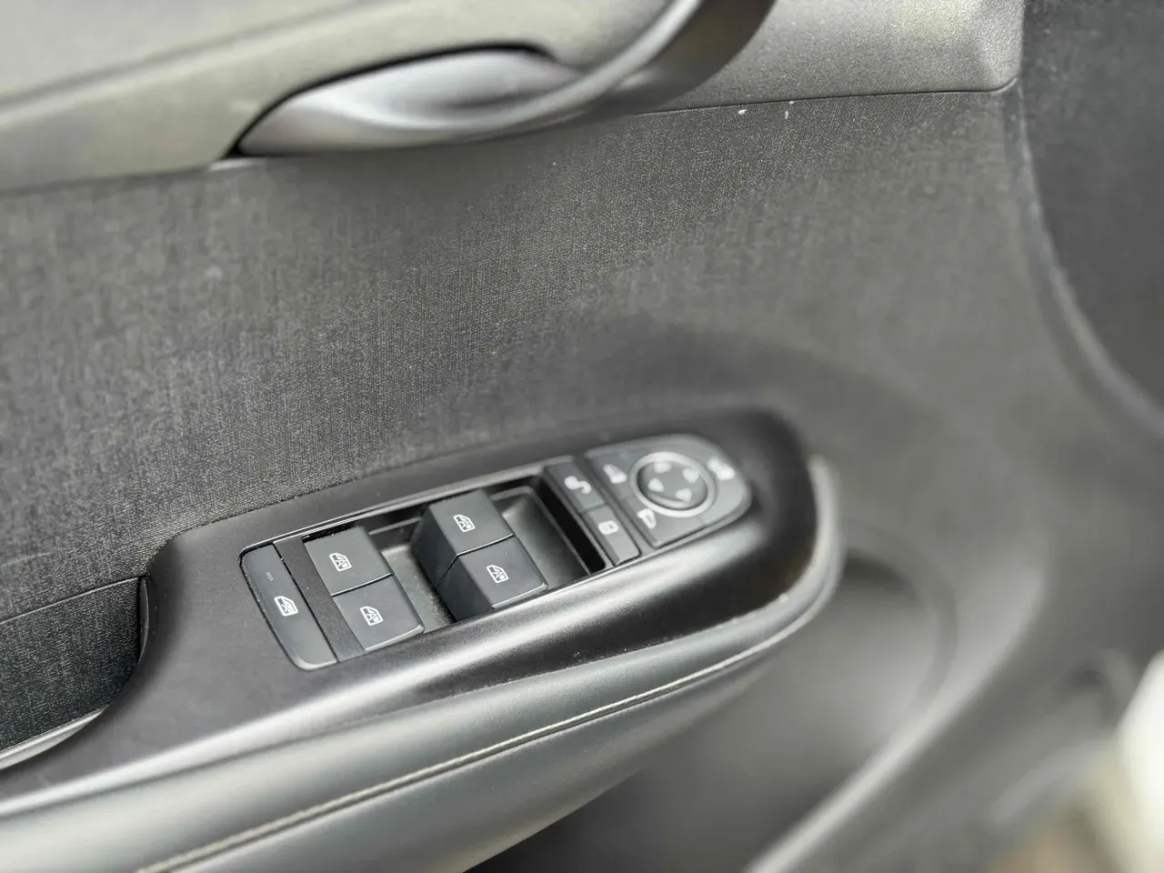 BYD Dolphin - Imagem 18