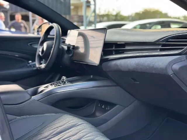 BYD Seal - Imagem 11