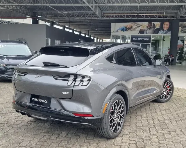 Ford Mustang Mach-e - Imagem 4