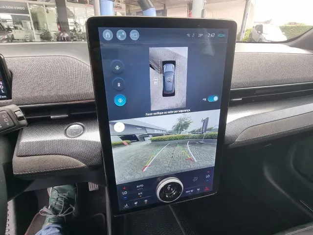 Ford Mustang Mach-e - Imagem 15