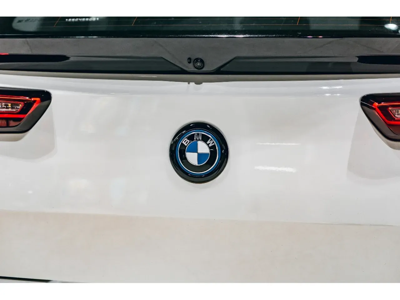 BMW IX2 - Imagem 11