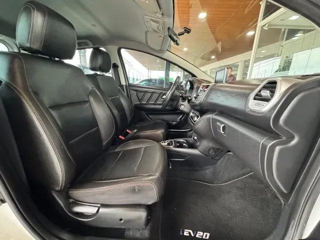 JAC Iev20 - Imagem 9