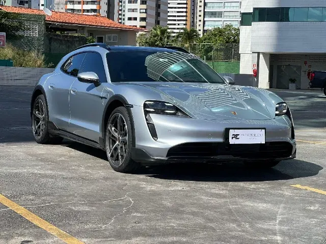 Porsche Taycan - Imagem 4