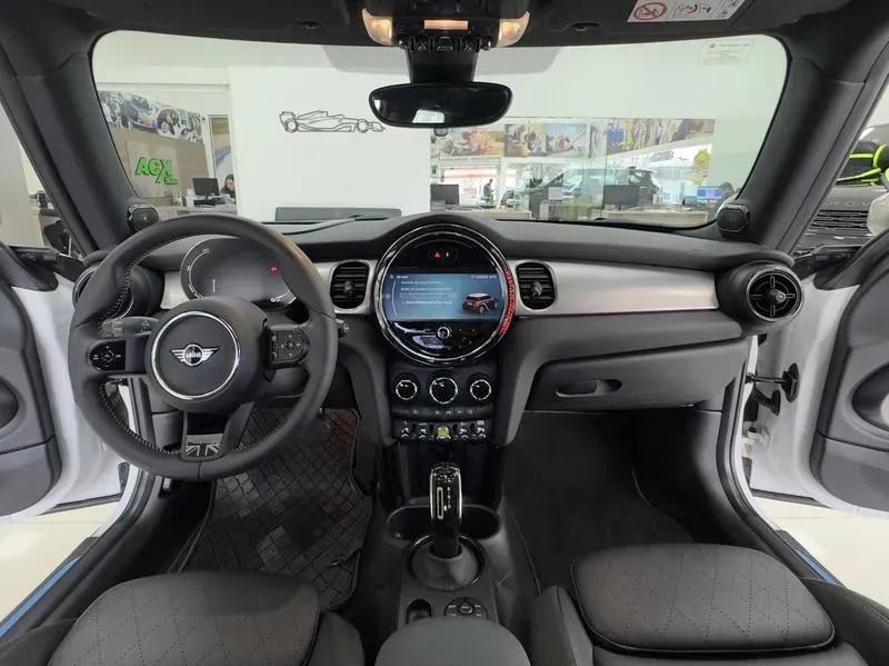 Mini CooperSE - Imagem 3