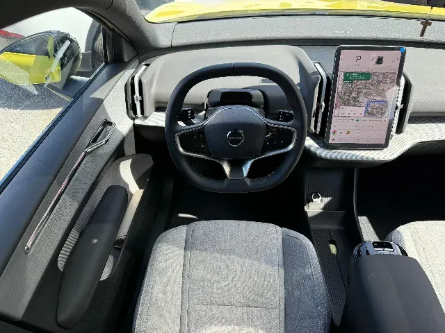 Volvo EX30 - Imagem 7