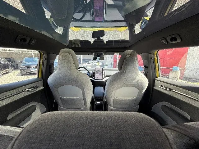 Volvo EX30 - Imagem 9