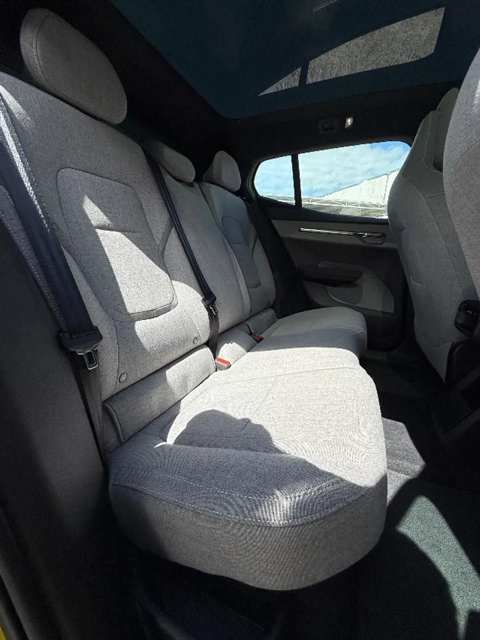 Volvo EX30 - Imagem 10