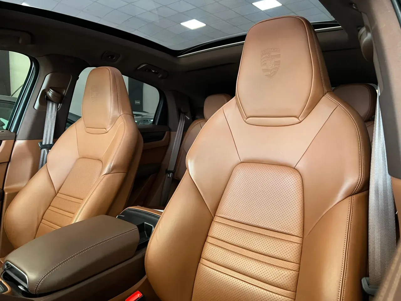 Porsche Cayenne E-hybrid - Imagem 9