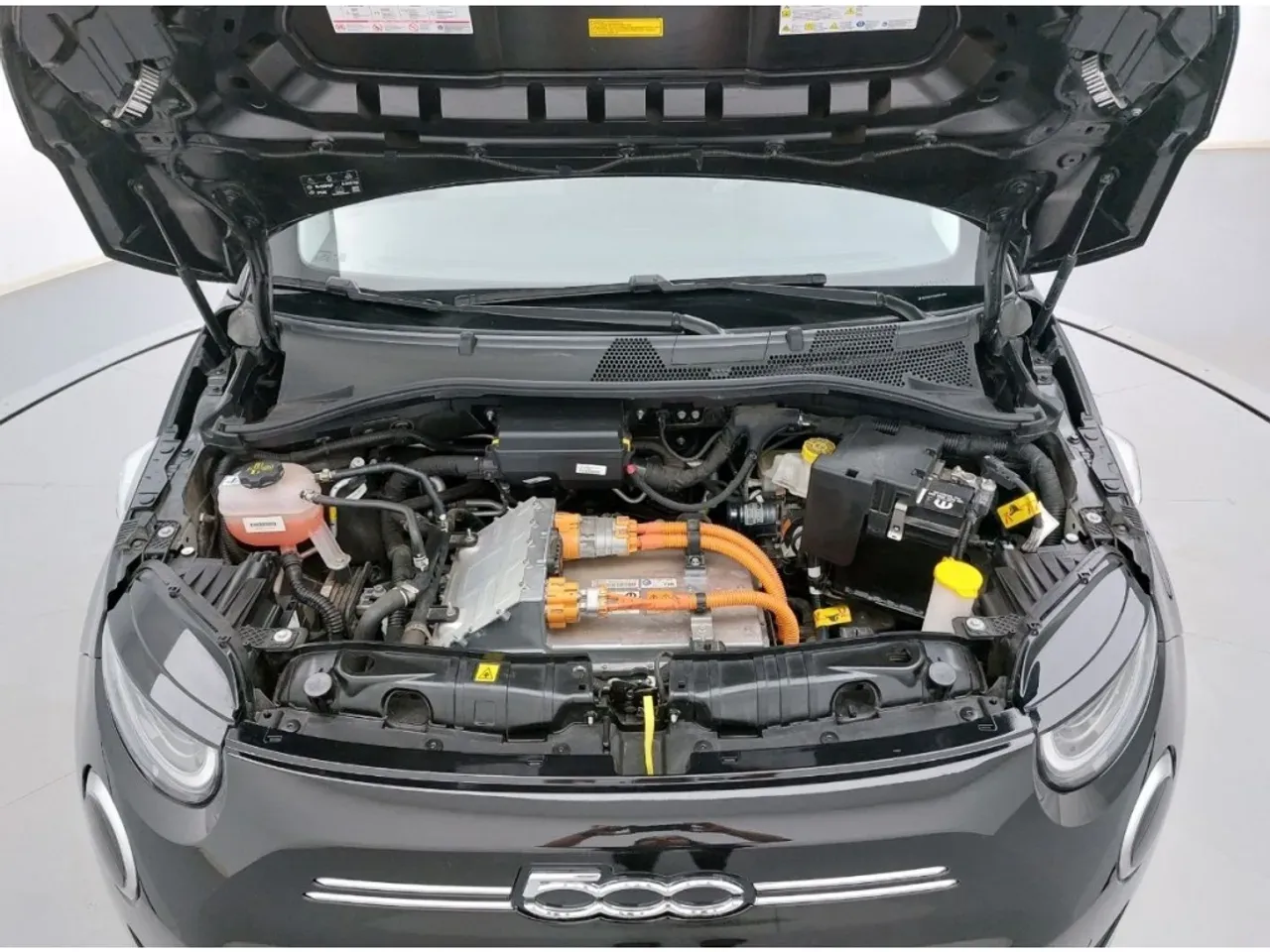 Fiat 500e - Imagem 9