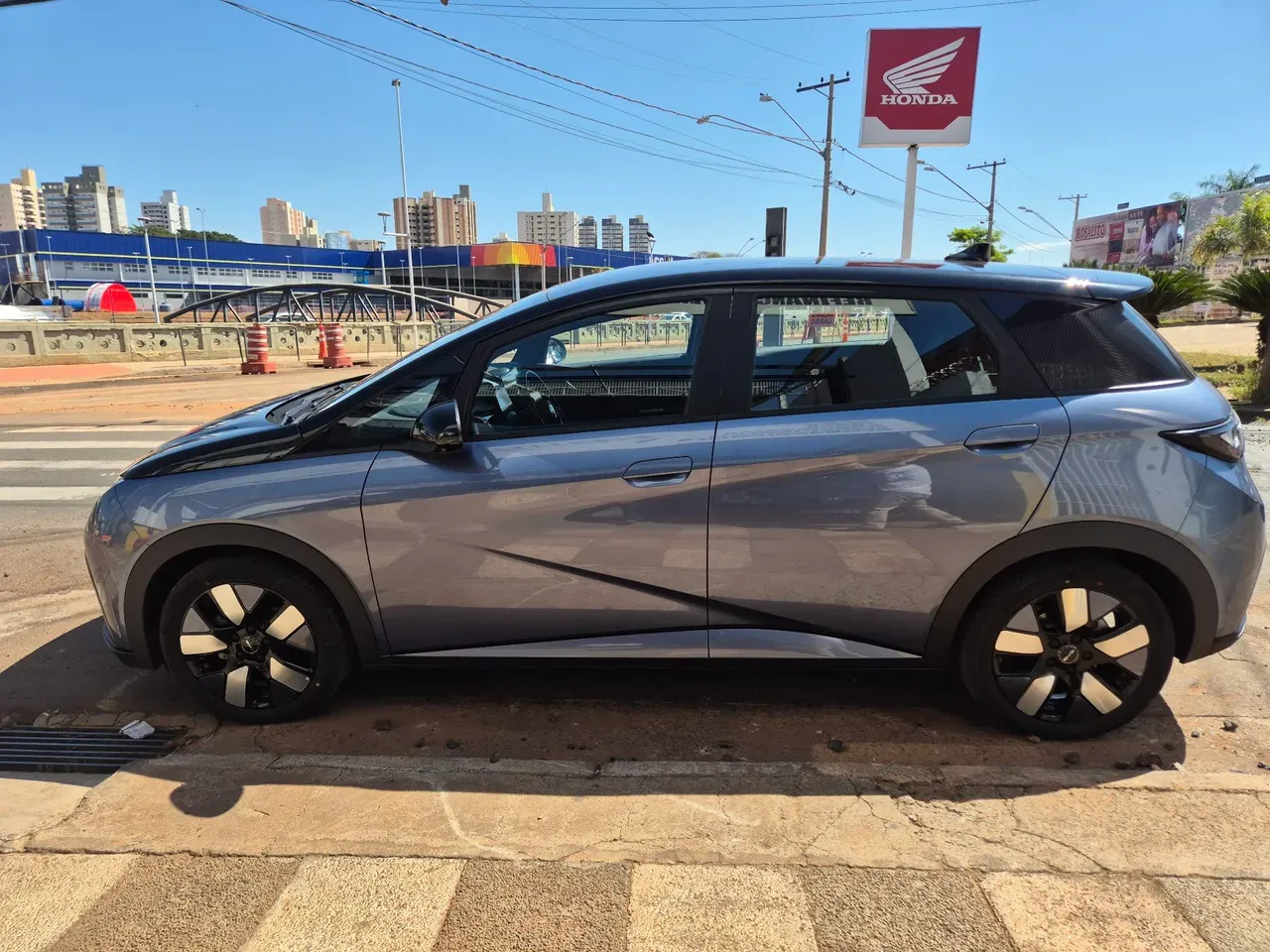 BYD Dolphin Plus - Imagem 7