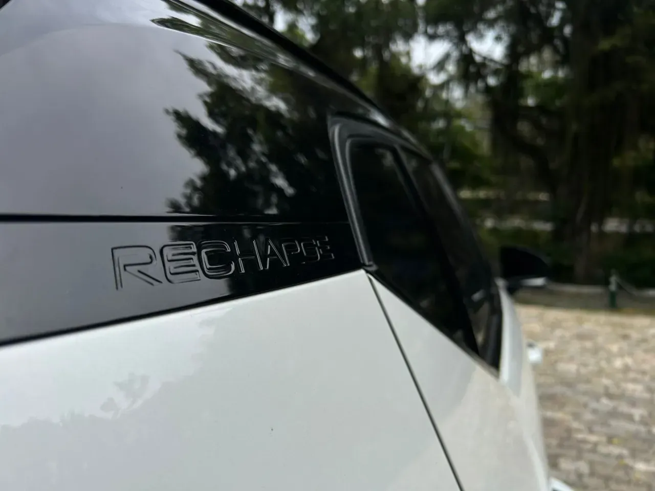 Volvo XC40 Recharge - Imagem 13