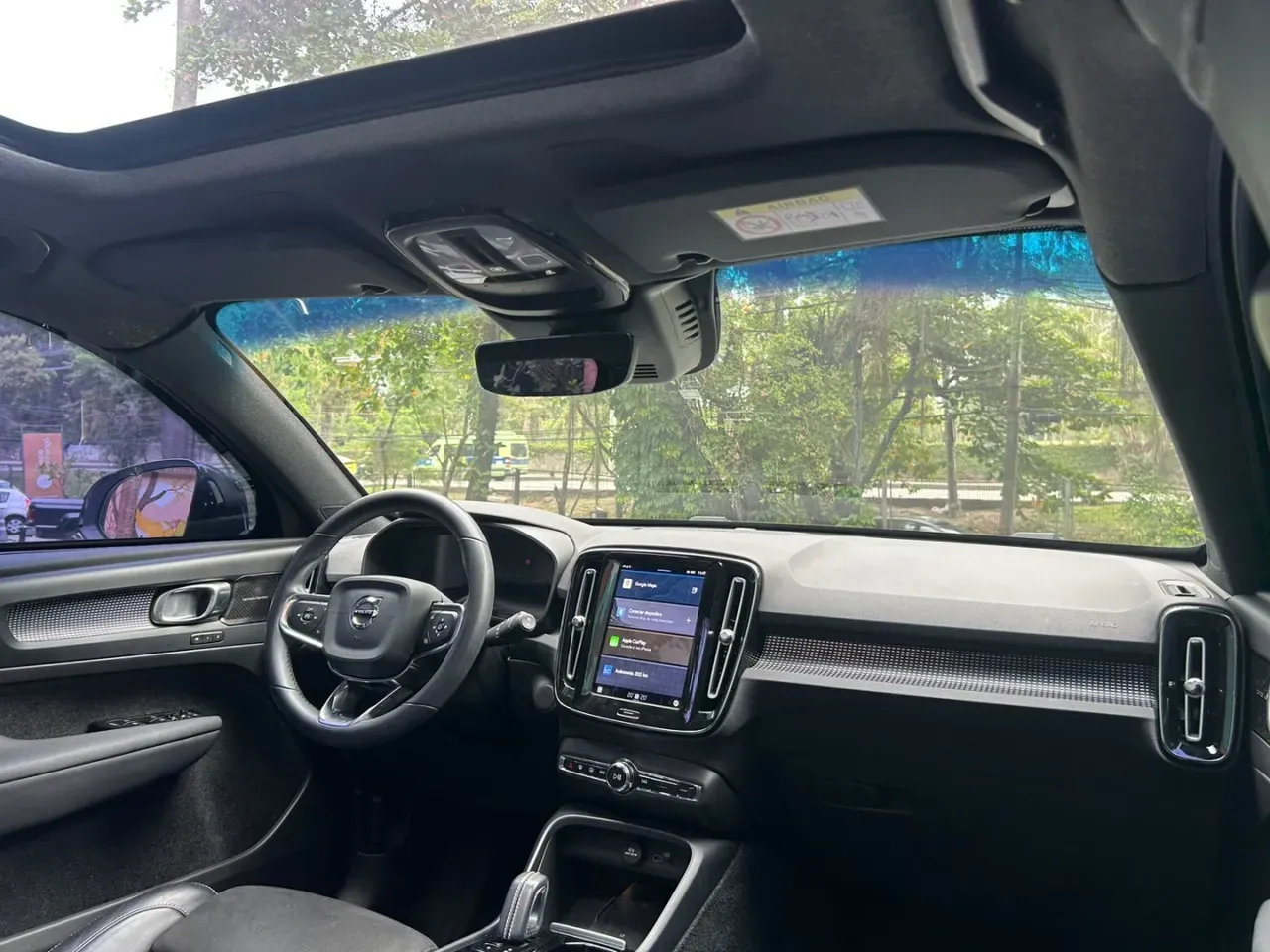 Volvo XC40 Recharge - Imagem 20