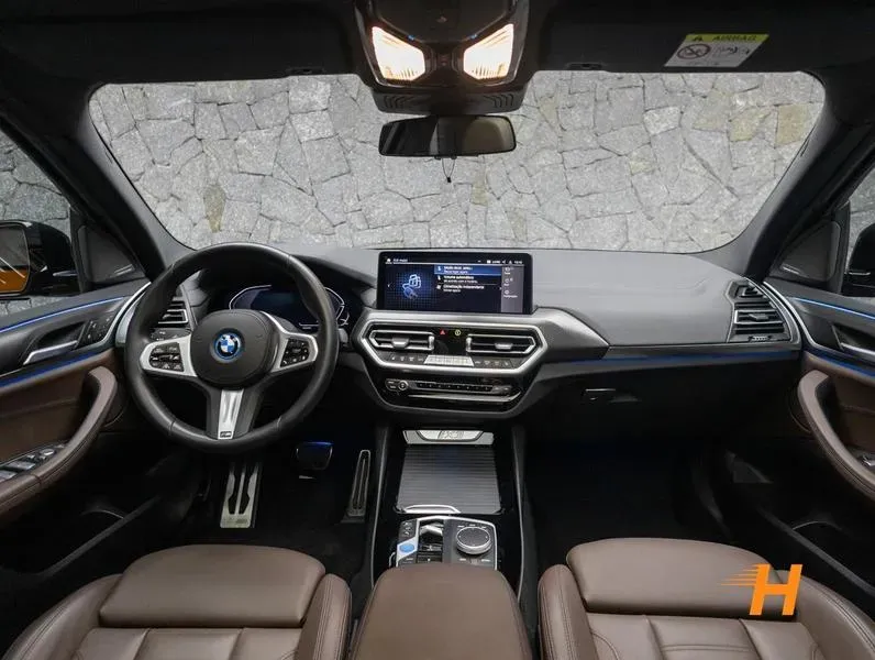 BMW IX3 - Imagem 7